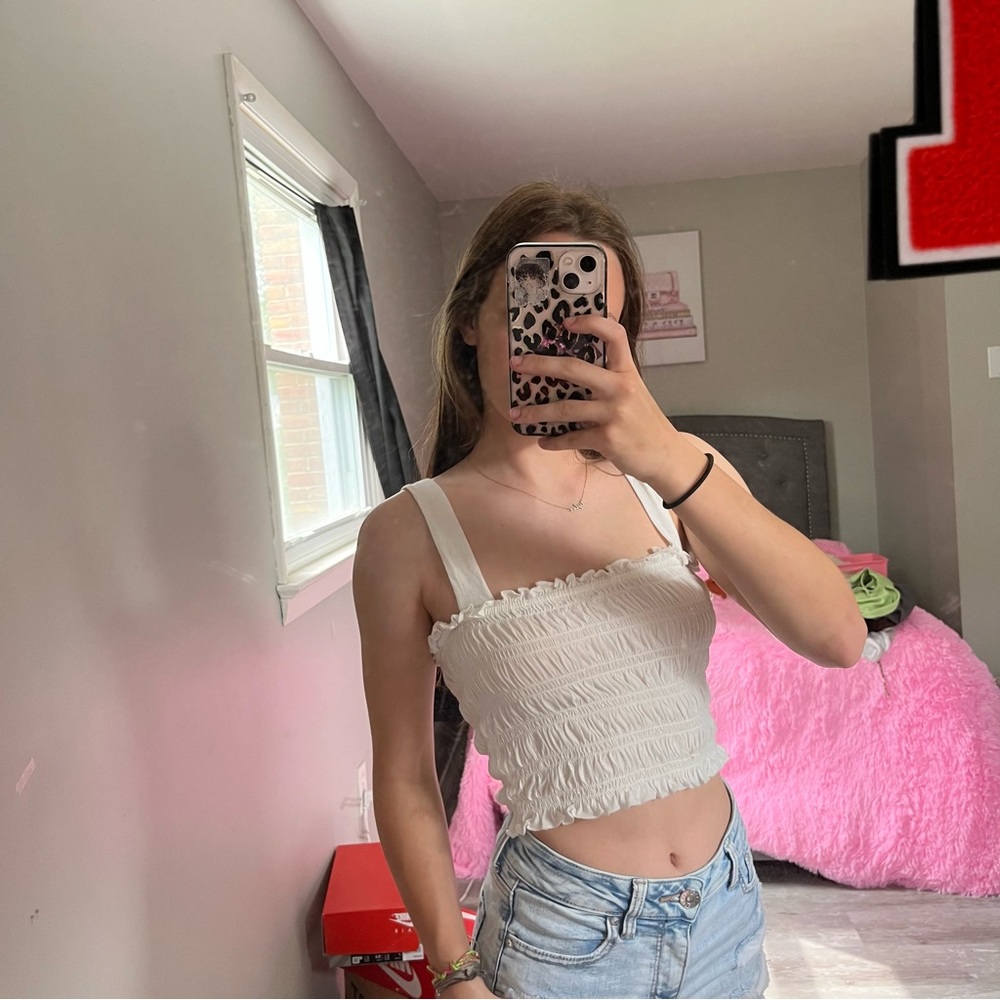american eagle ruffled tank top